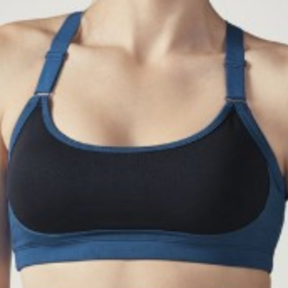 Fabletics Kana Sports Bra